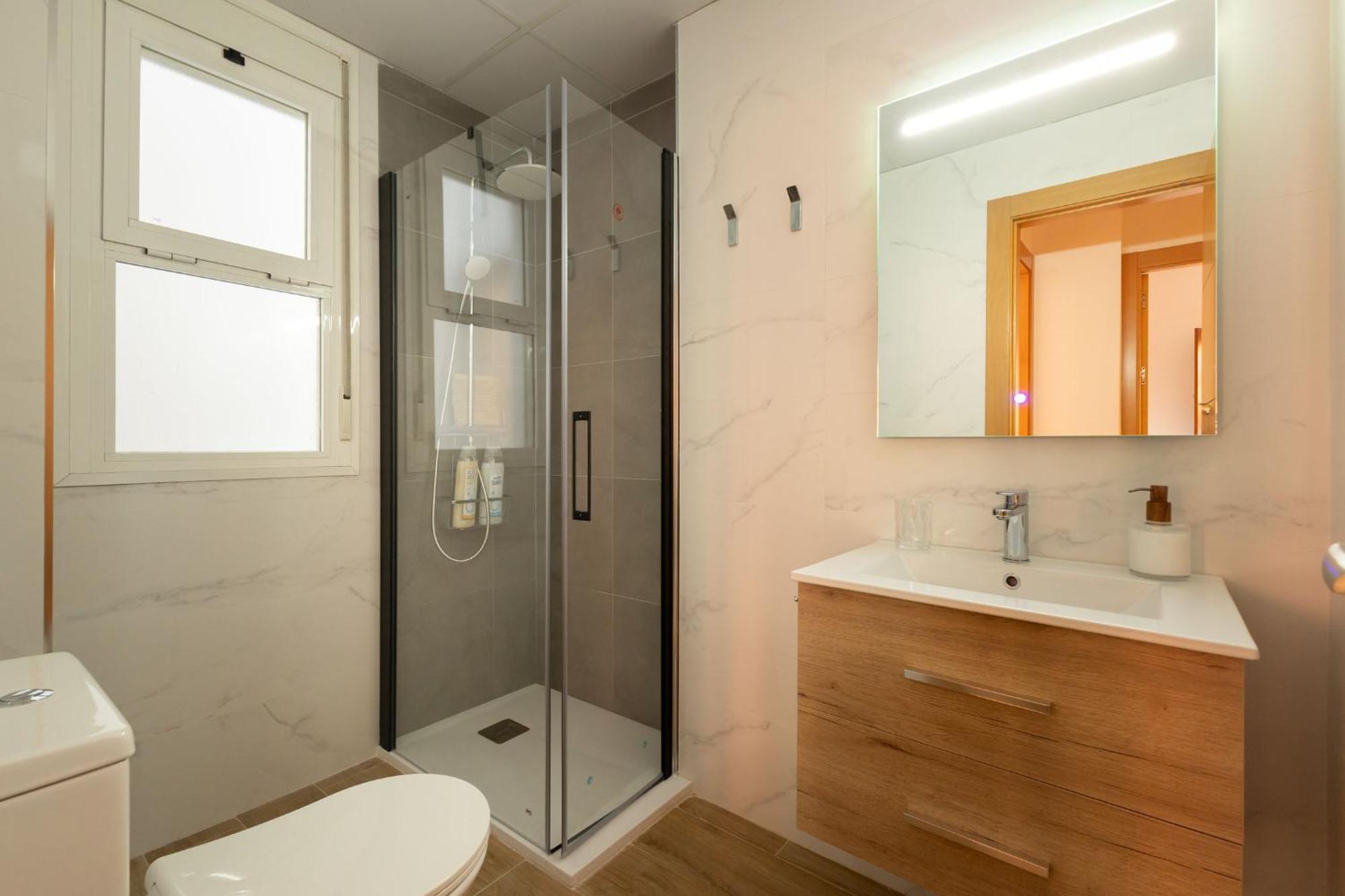 Charming 2 Bedroom Apartment At San Marcos Plaza By Ocityzen Sevilla Buitenkant foto
